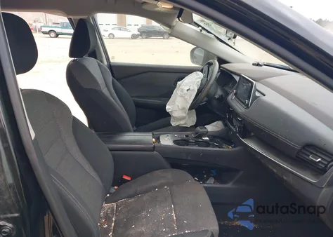 2021 Nissan Rogue Sv Fwd z USA, uszkodzony, nr VIN 5N1AT3BAXMC801313